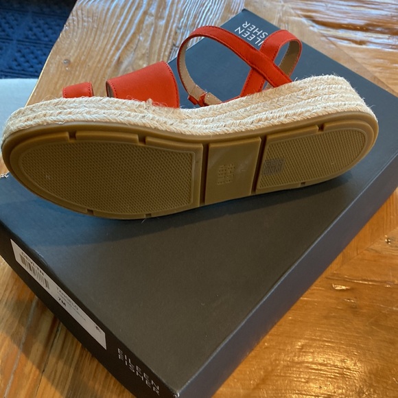 NEW Eileen Fisher Devi-Tan Nubuck Sandal - Picture 6 of 9